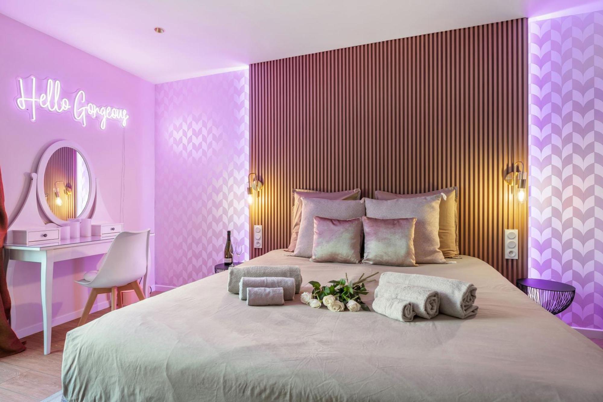Nice Renting - Love Room Massena - Luxe Room - Jacuzzi - Terrace - King Bed - Ac Ngoại thất bức ảnh